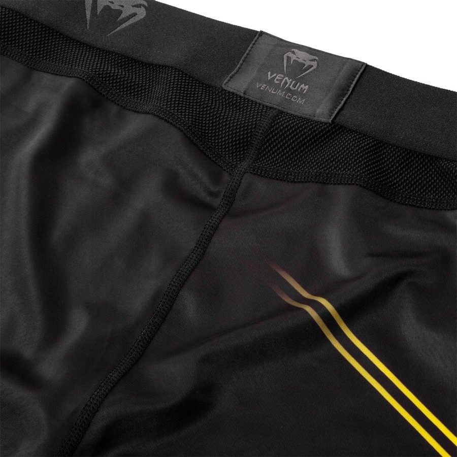 venum okinawa 2.0 compressietights - zwartgeel