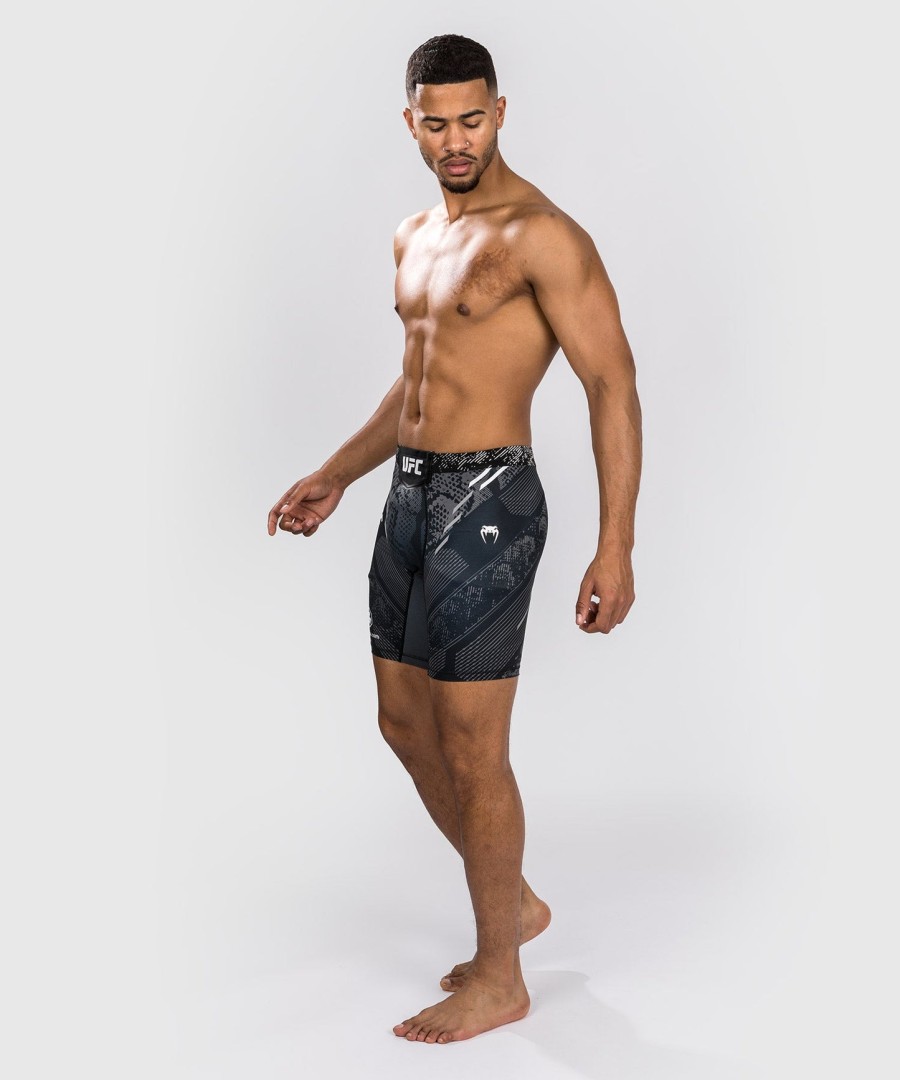 ufc adrenaline by venum authentic fight night men vale tudo short - zwart