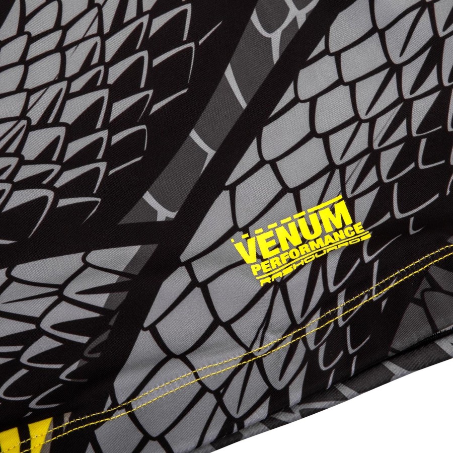 venum snaker rashguard - korte mouwen - zwartgeel