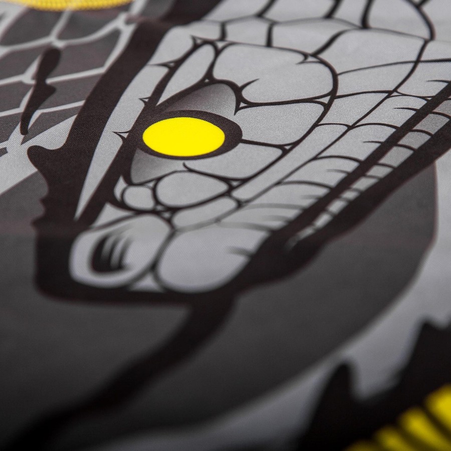 venum snaker rashguard - korte mouwen - zwartgeel