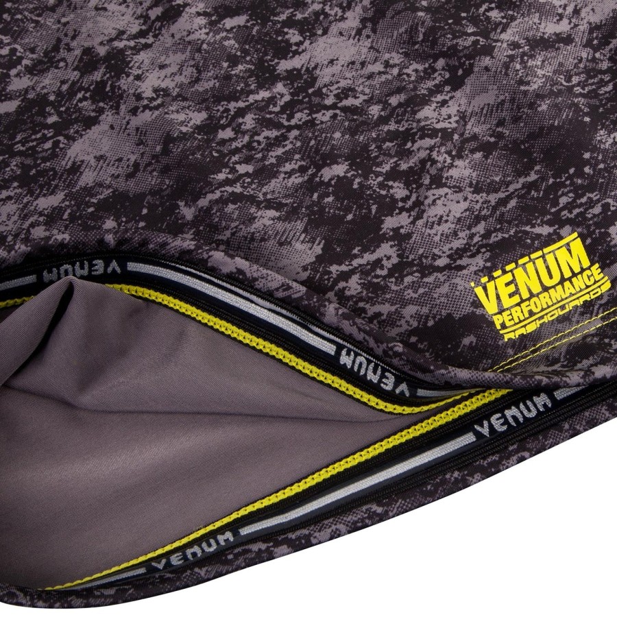 venum tramo rashguard - lange mouwen - zwartgeel