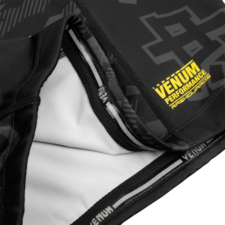venum okinawa 2.0 rashguard - korte mouwen - zwartgeel