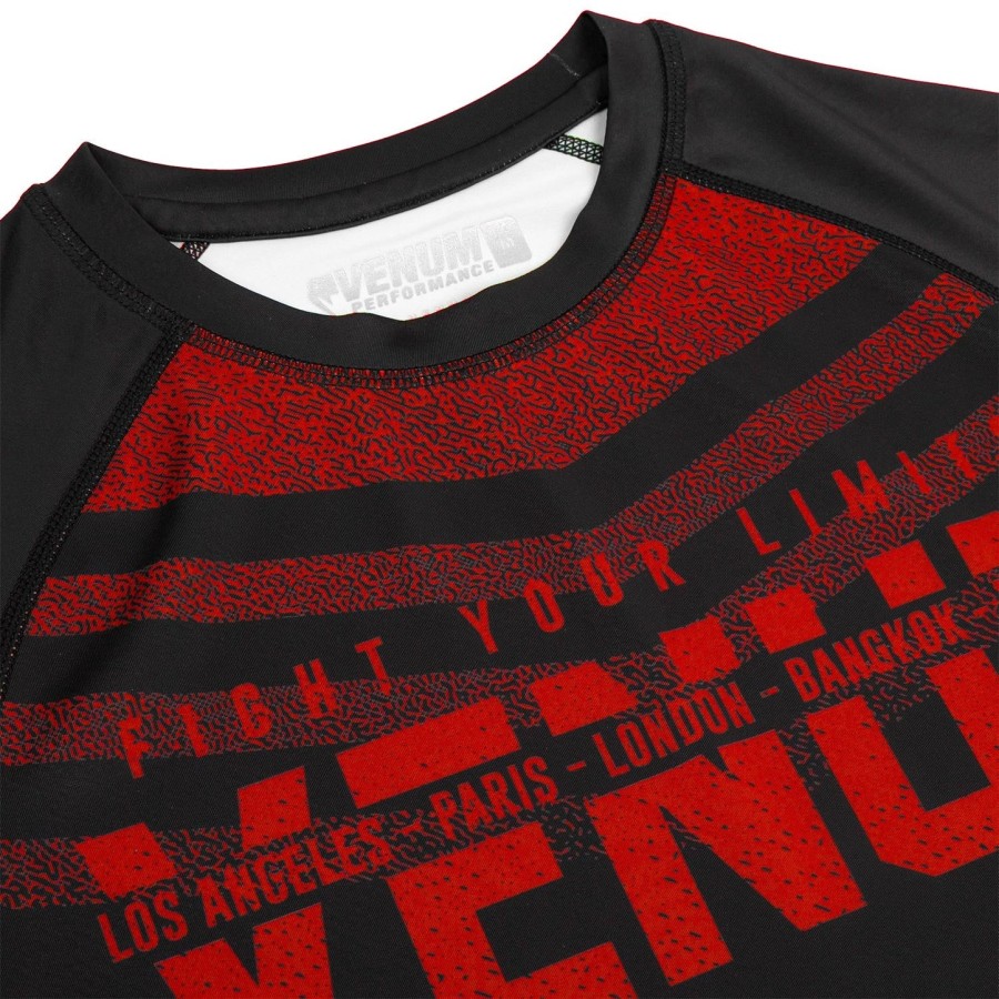 venum signature rashguard - lange mouwen - zwartrood
