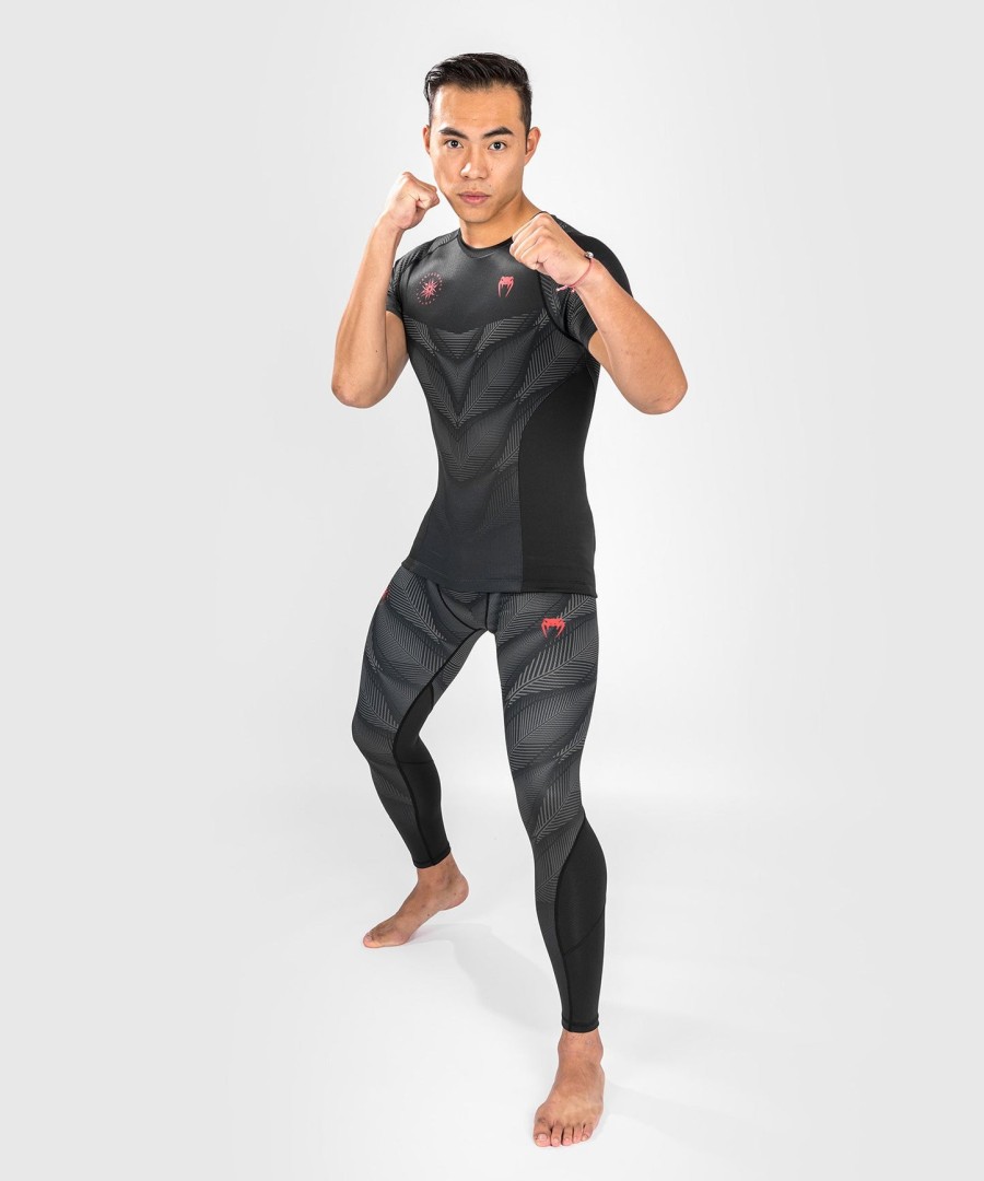 venum phantom rashguard met korte mouwen - zwartrood