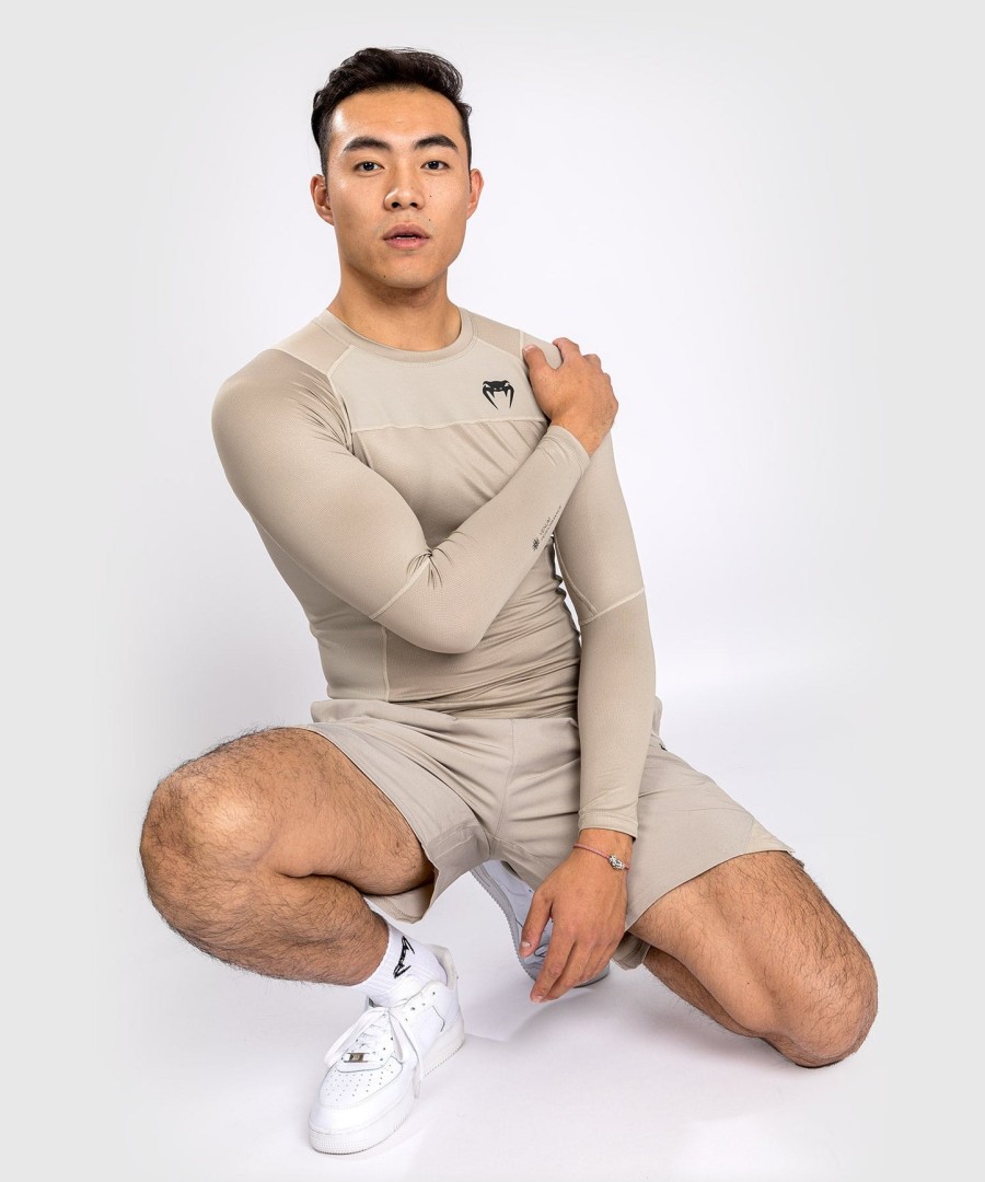 venum g-fit air rashguard met lange mouwen - zand