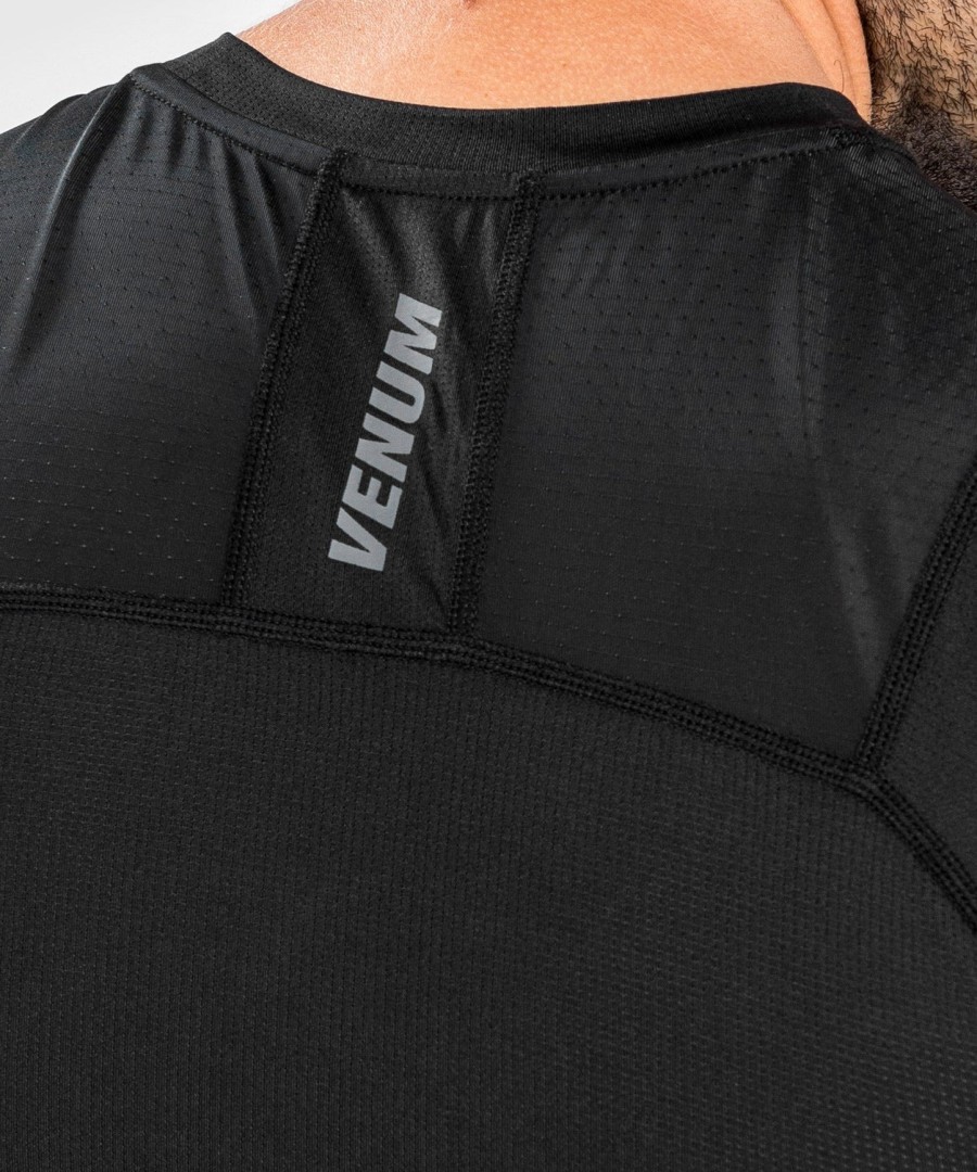 venum g-fit air rashguard zonder mouwen - zwart