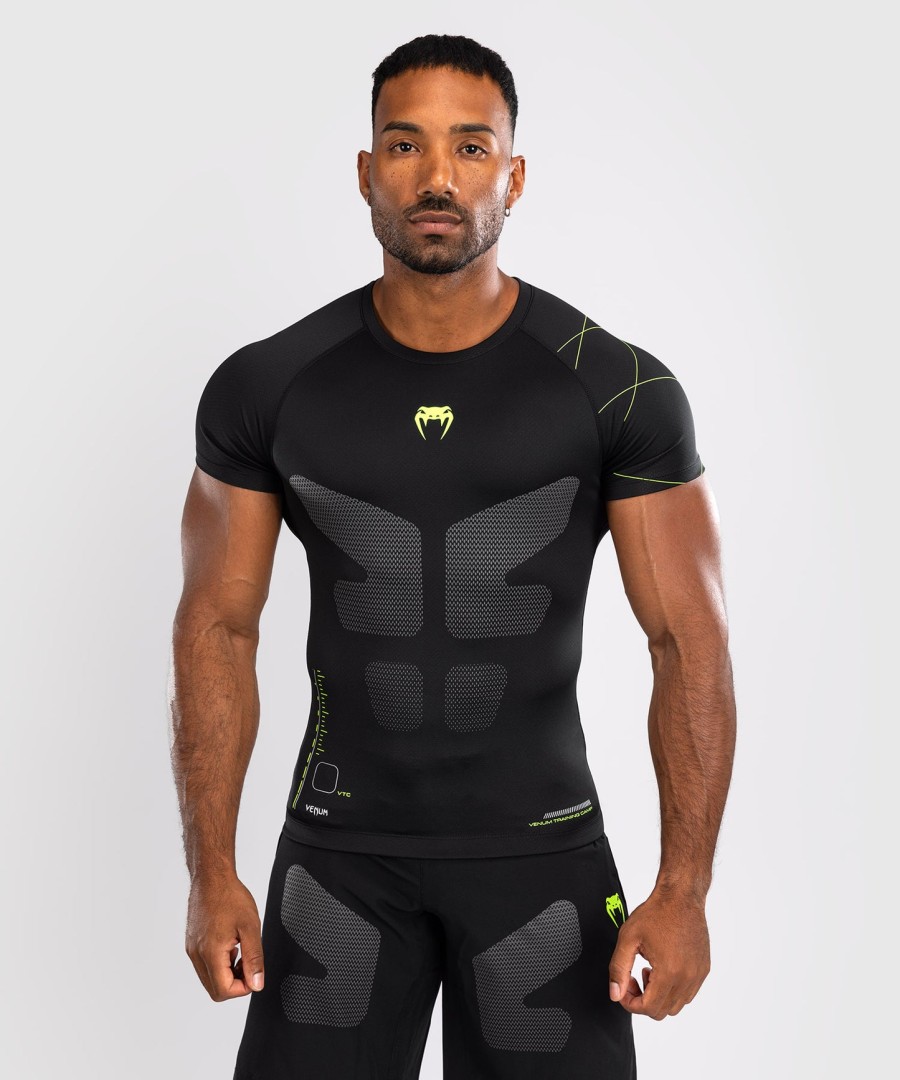 venum training camp 4.0 rashguard met korte mouwen - zwartneongroen