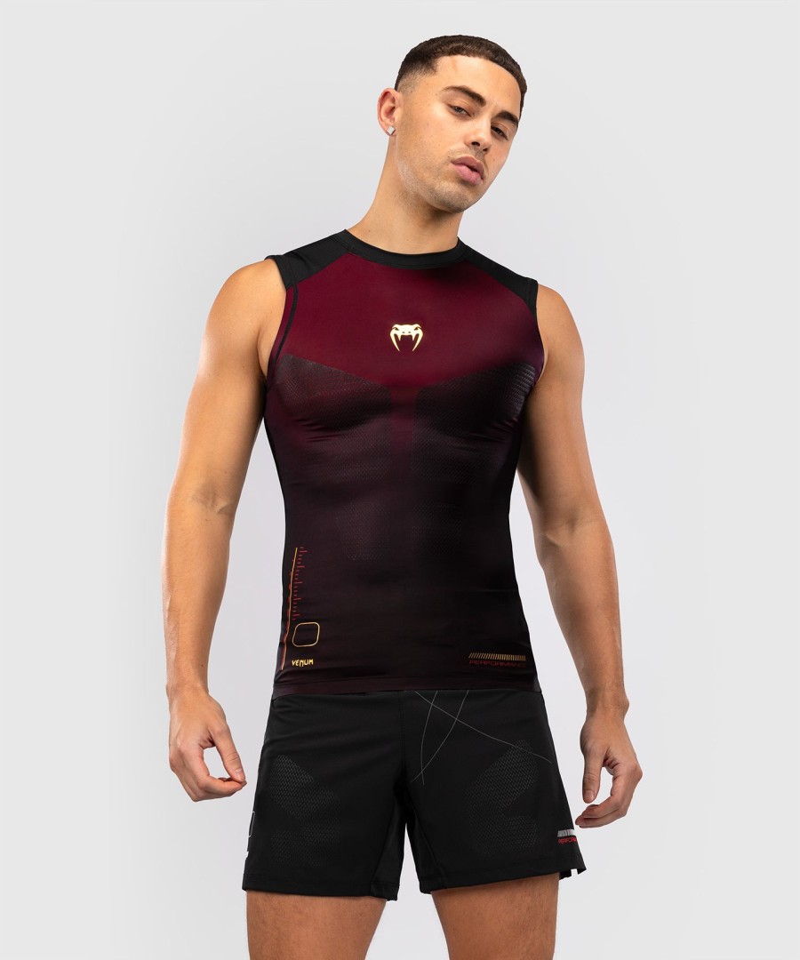venum tactical xt mouwloze rashguard - zwartbordeauxgoud
