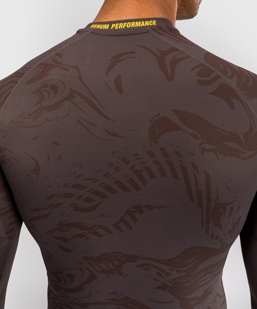 ufc fusion by venum fight week performance rashguard met lange mouwen voor heren - aardbruin
