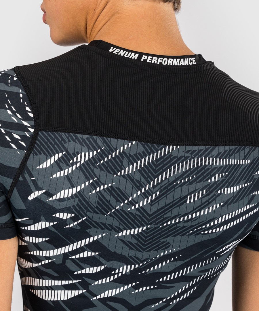 ufc fusion by venum authentic fight night women performance rashguard met korte mouwen - zwart