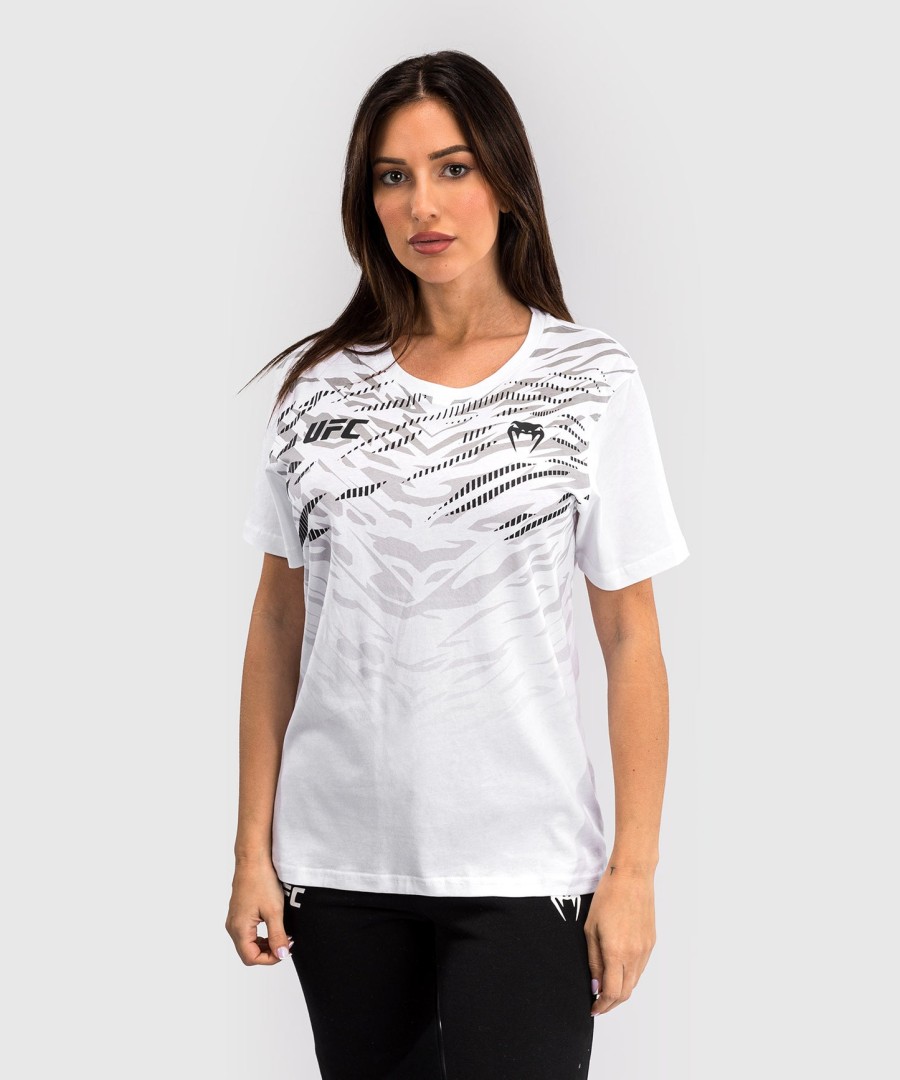ufc fusion by venum replica dames t-shirt met korte mouwen - wit