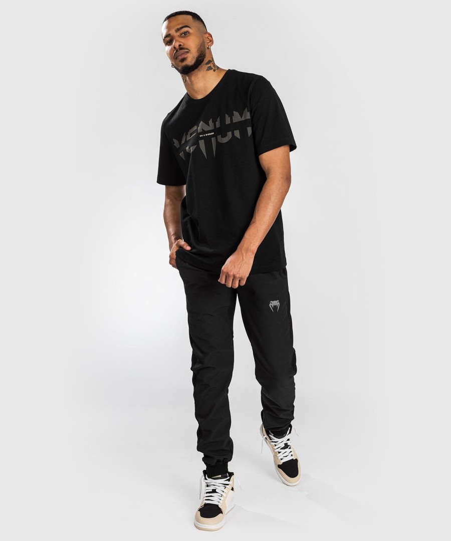 venum on mission t-shirt - normale pasvorm - zwart