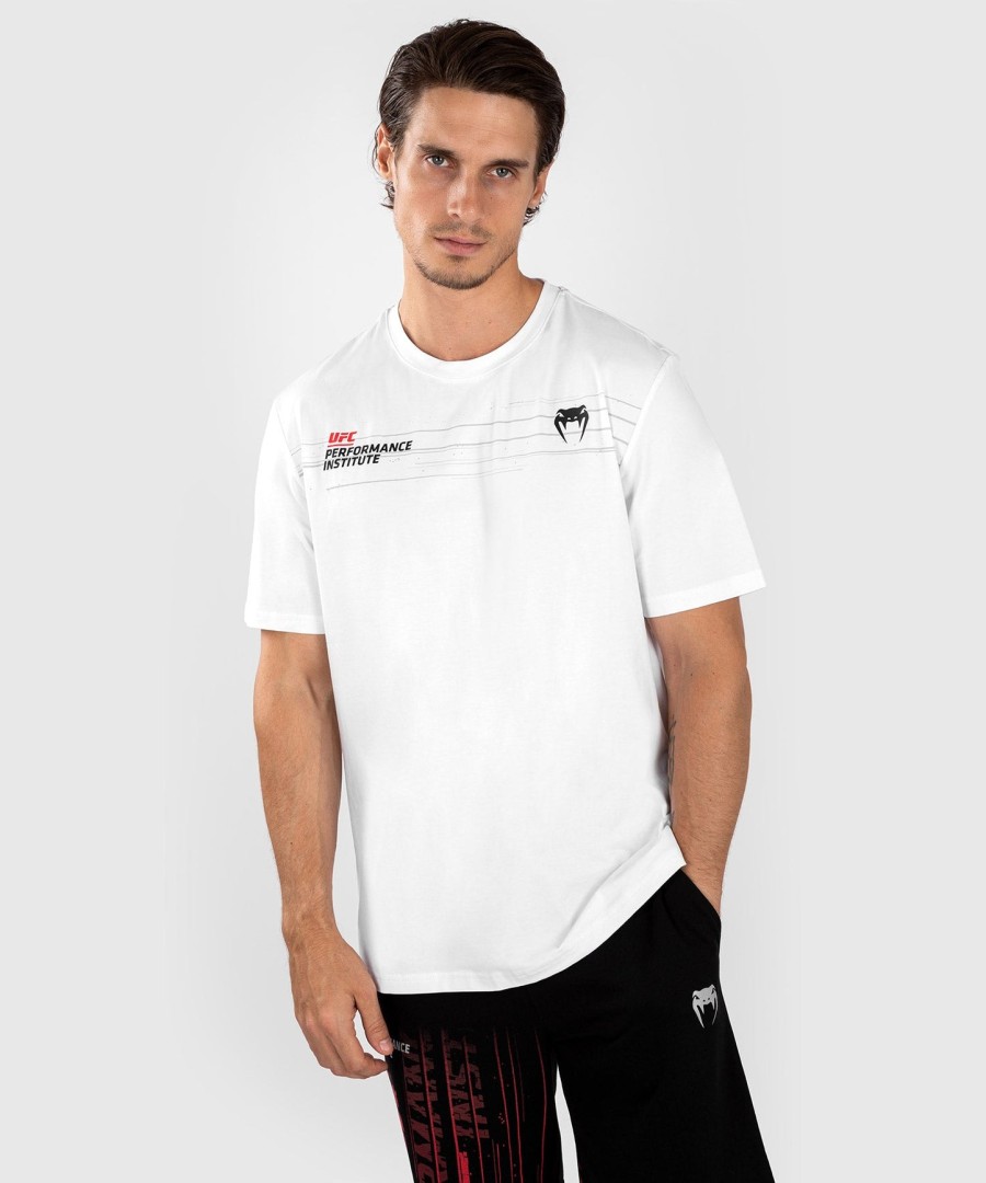 ufc venum performance institute 2.0 heren t-shirt - wit