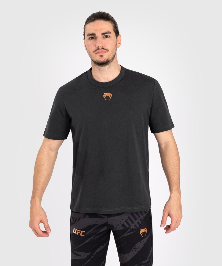 ufc adrenaline by venum fight week t-shirt met korte mouwen voor heren - houtskoolgrijs