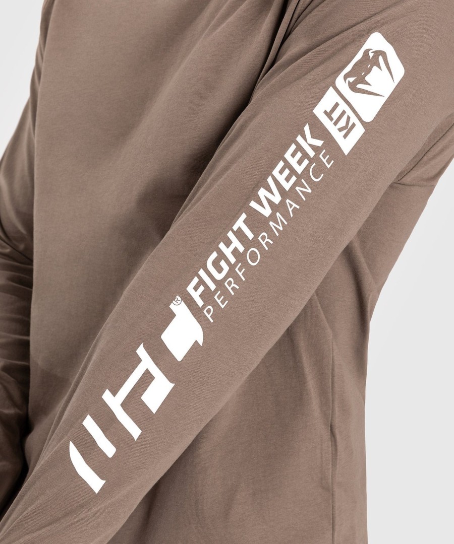 ufc adrenaline by venum fight week heren t-shirt met lange mouwen - brons