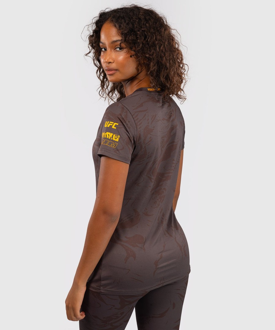 ufc fusion by venum fight week dames t-shirt van dry-tech materiaal - aardbruin