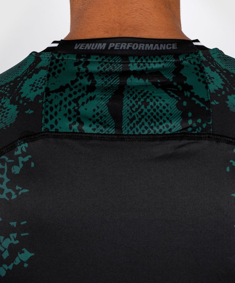 ufc adrenaline by venum authentic fight night heren jersey - emerald edition - groenzwart