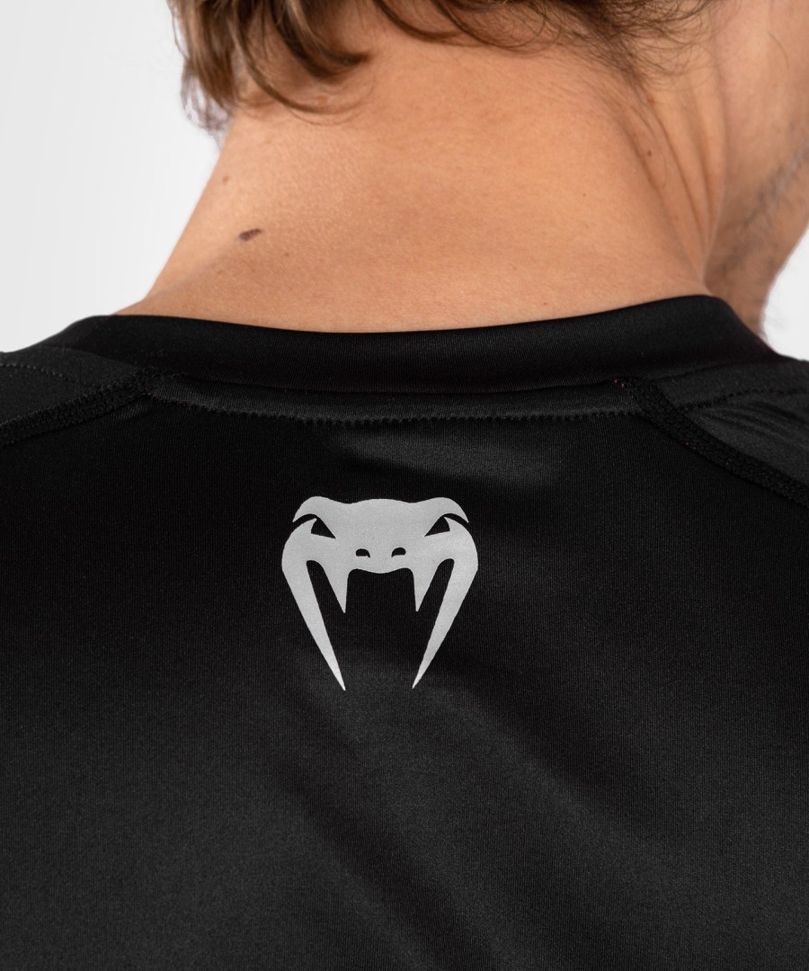 ufc venum performance institute 2.0 dry-tech shirt voor heren - zwartrood