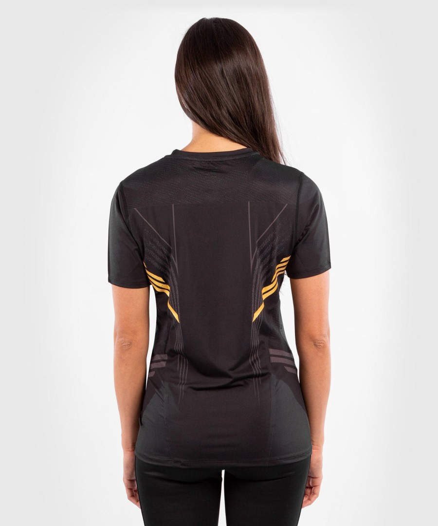 ufc venum gepersonaliseerd authentiek vechtshirt voor dames - kampioen