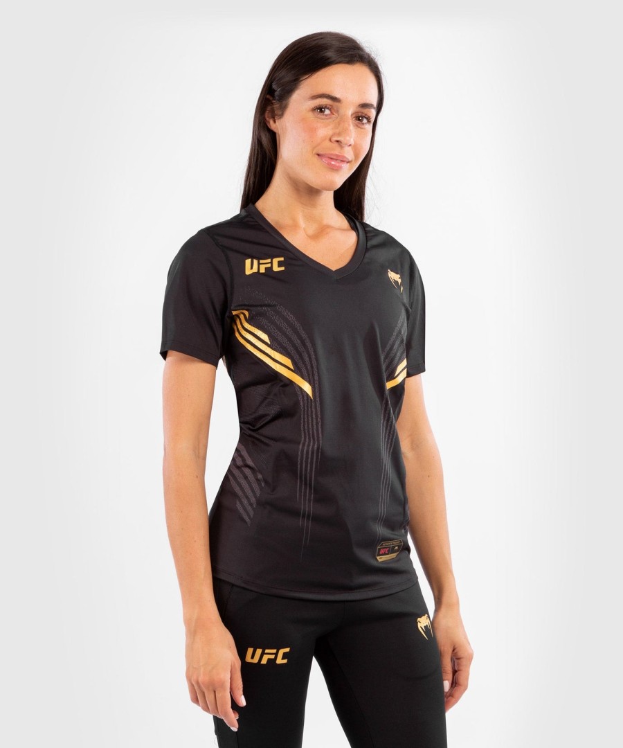 ufc venum gepersonaliseerd authentiek vechtshirt voor dames - kampioen