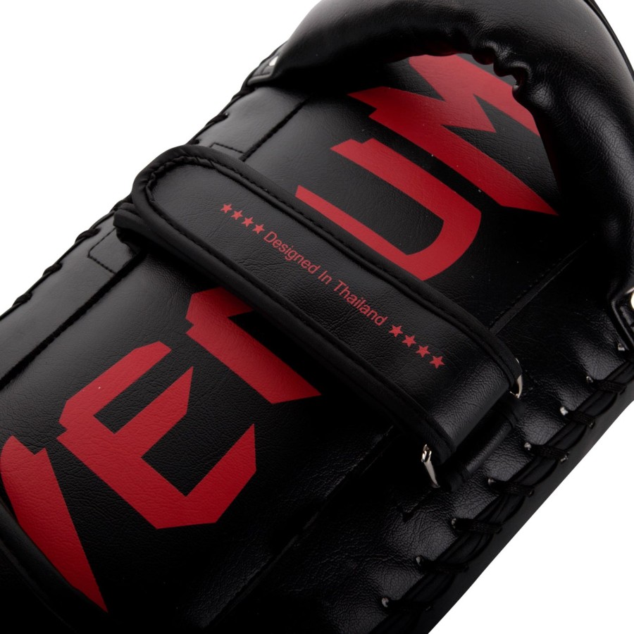 venum giant kick pads - zwartrood set van twee