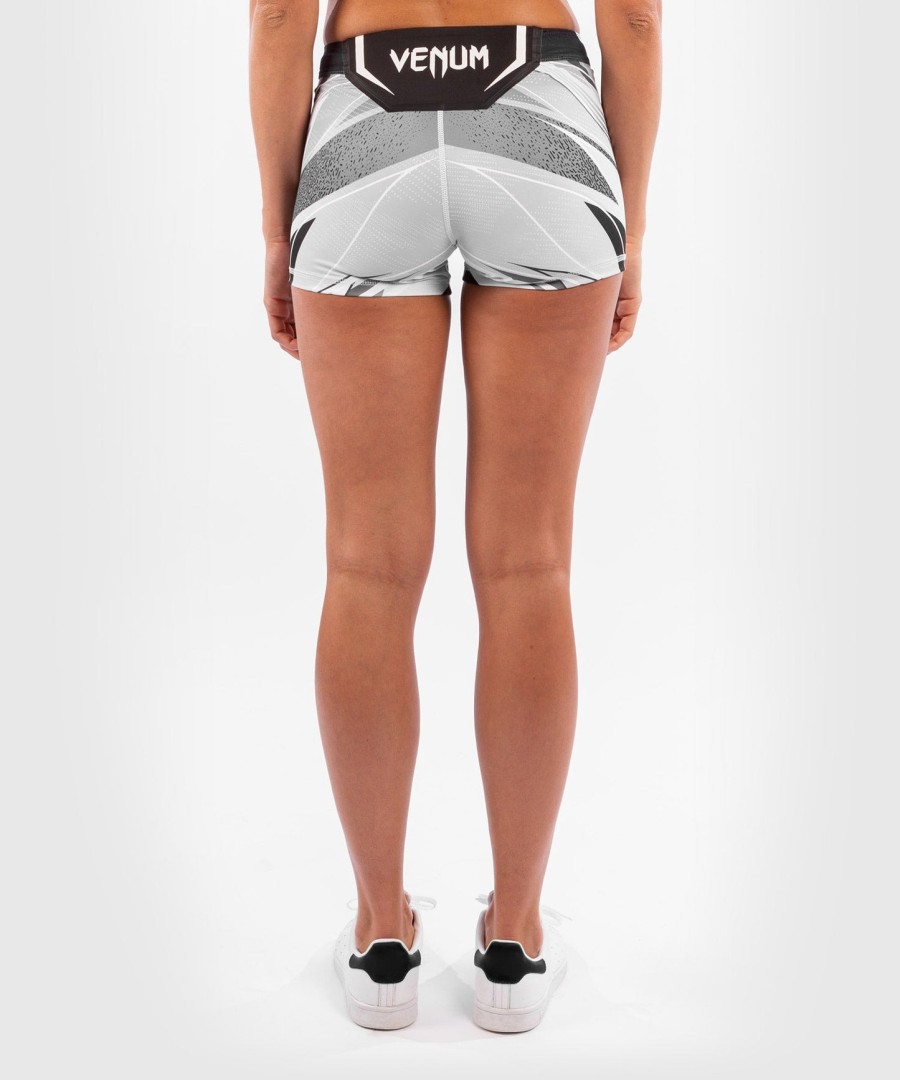 ufc venum authentic fight night vale tudo shorts voor dames - korte pasvorm - wit