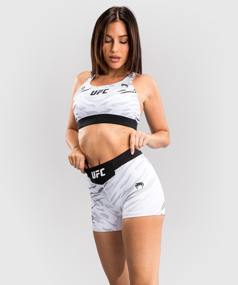 ufc fusion by venum authentic fight night women vale tudo short - korte pasvorm - wit