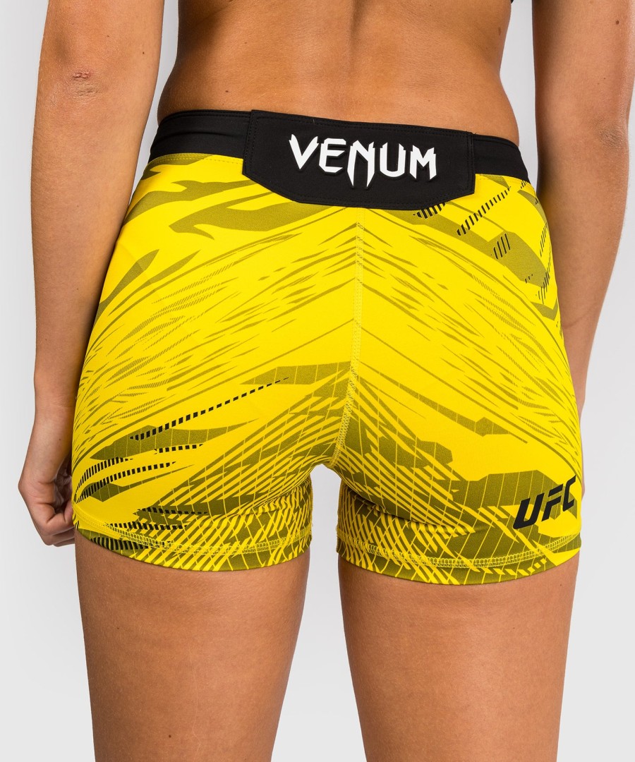 ufc fusion by venum authentic fight night women vale tudo short - korte pasvorm - geel