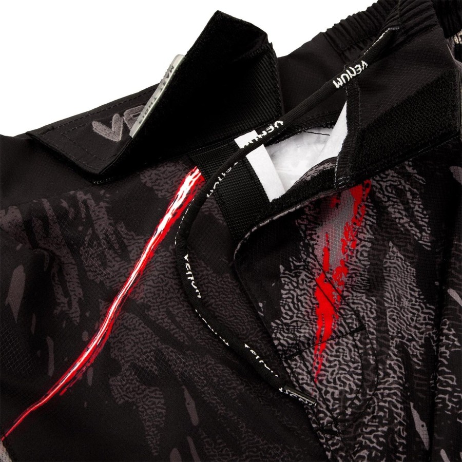 venum grizzli fightshorts - zwartwit