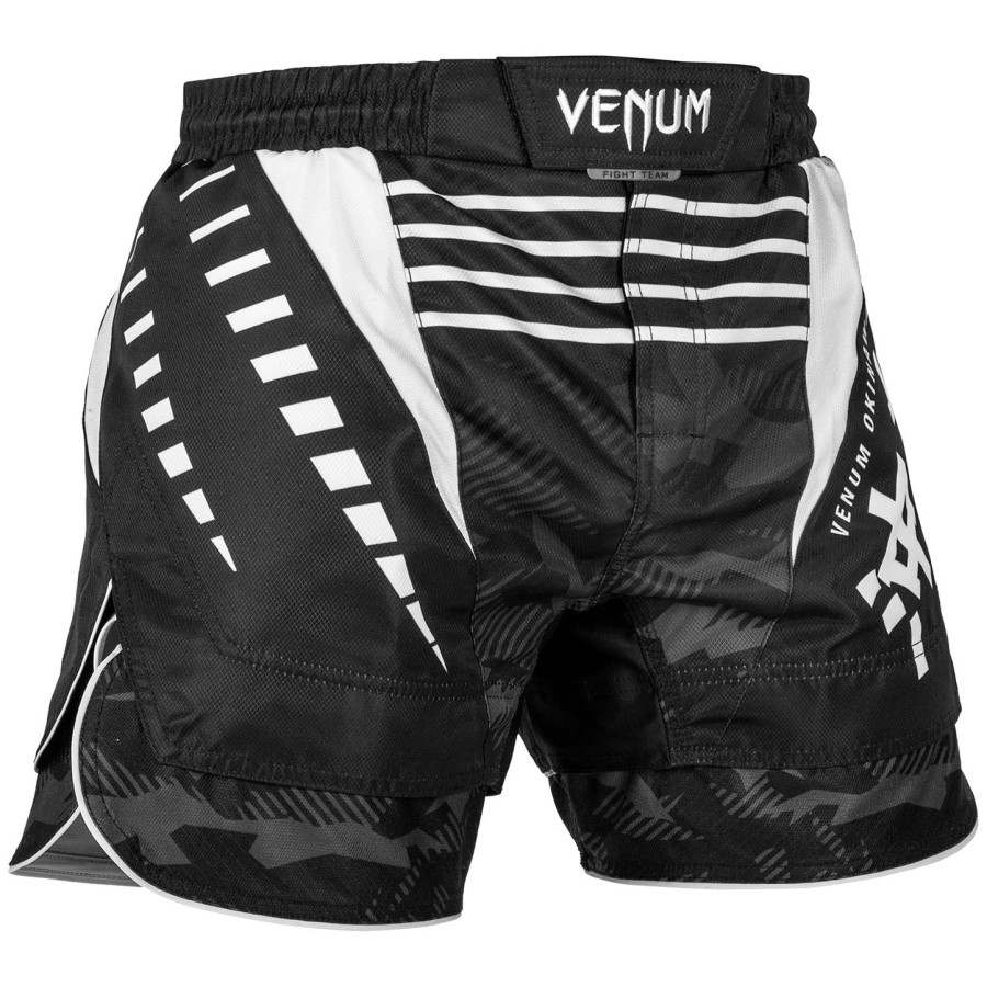 venum okinawa 2.0 fightshorts - zwartwit