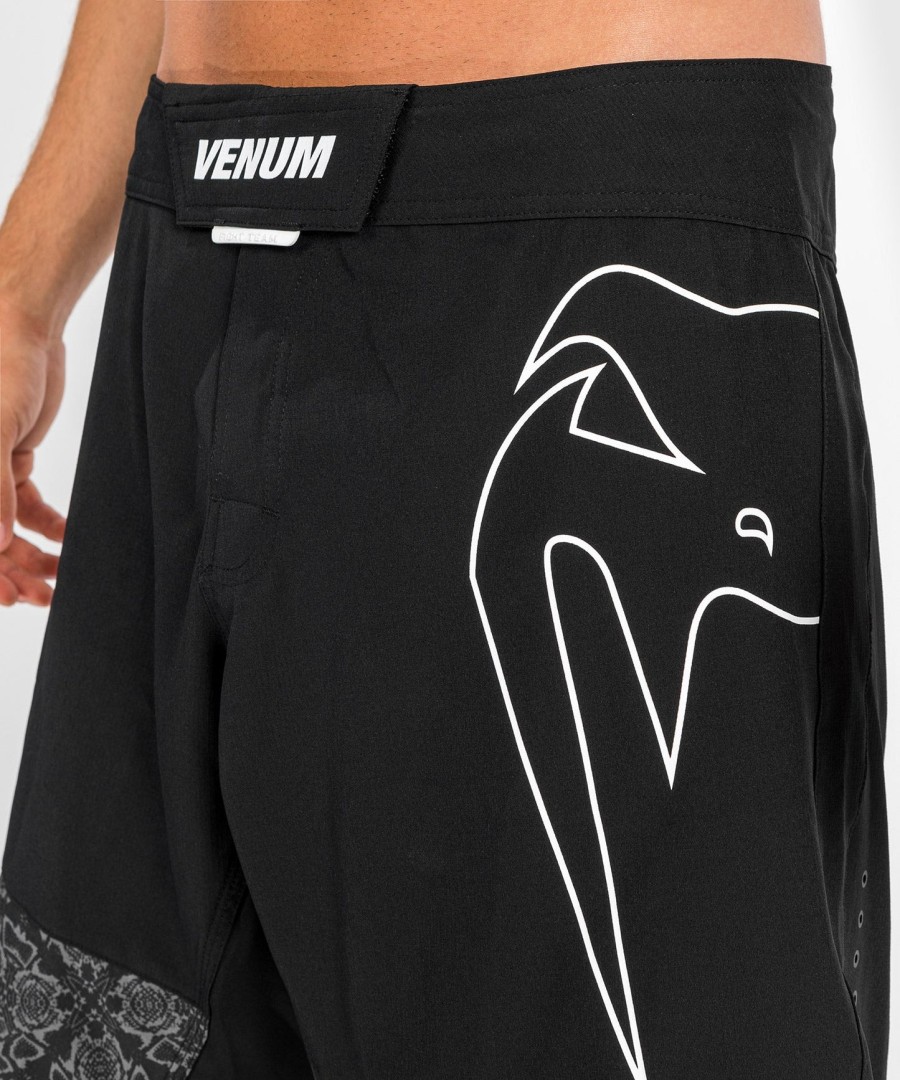 fightshorts light 4.0 venum - zwartwit