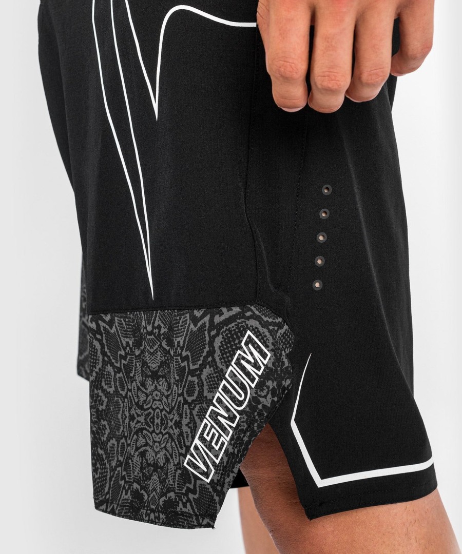 fightshorts light 4.0 venum - zwartwit