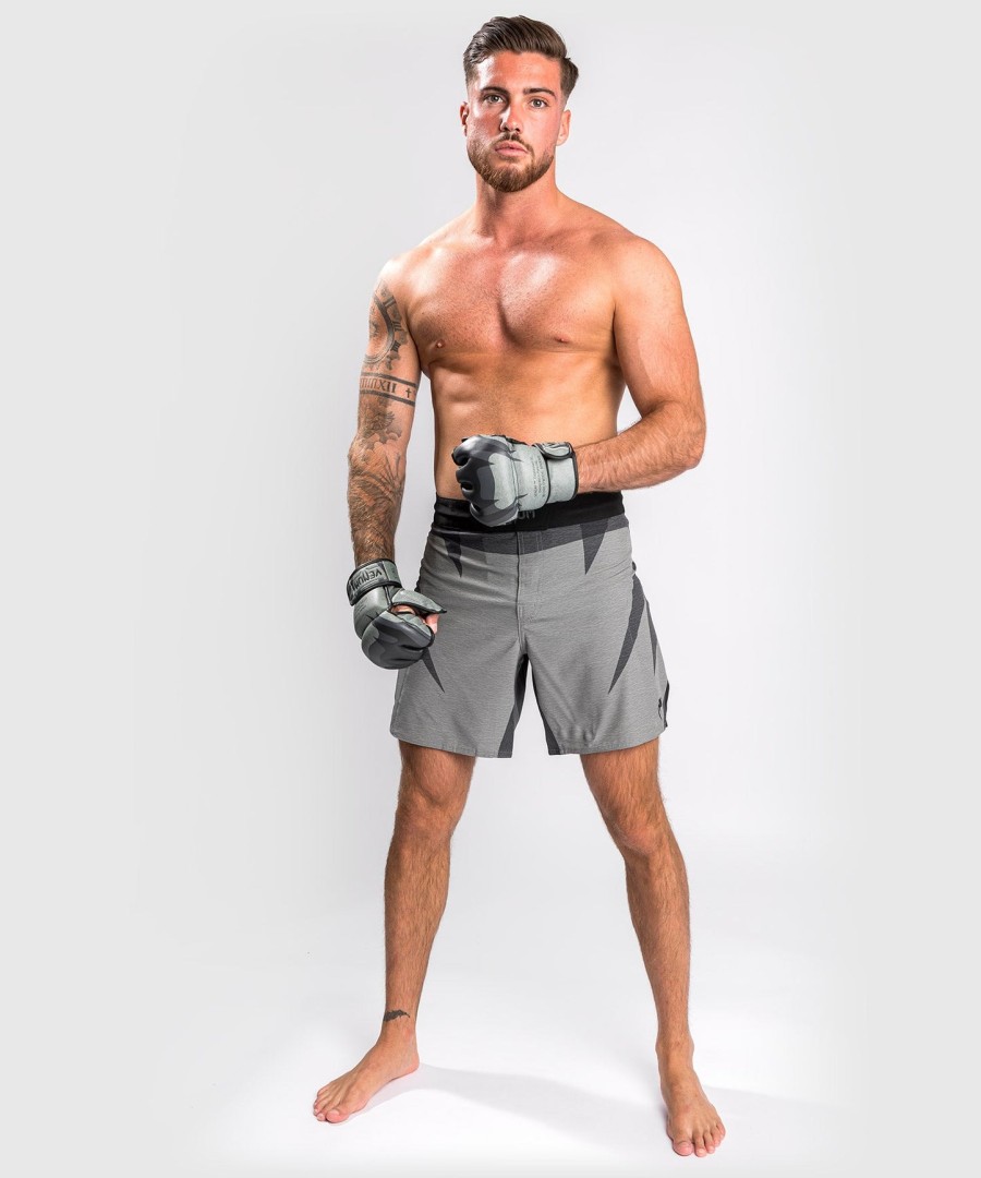 venum stone fightshorts - mineraalgroen