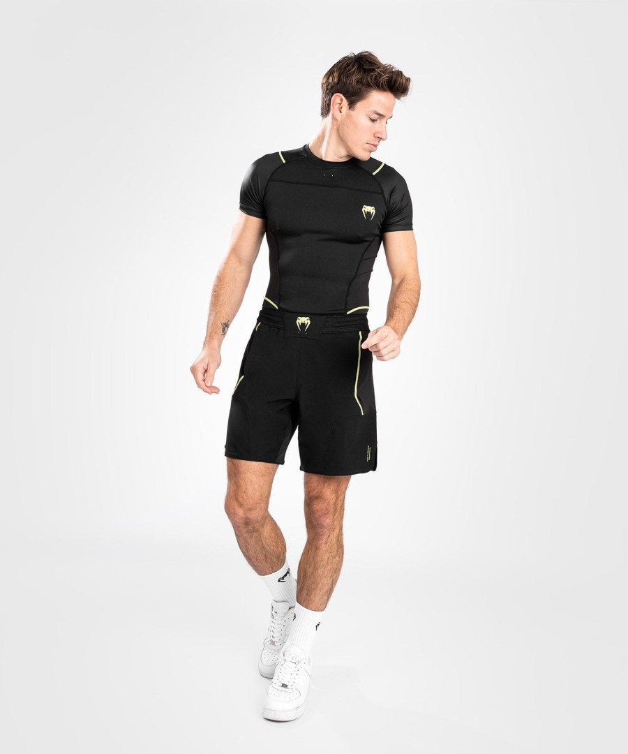 venum fusion 2.0 fightshort - zwartgeel