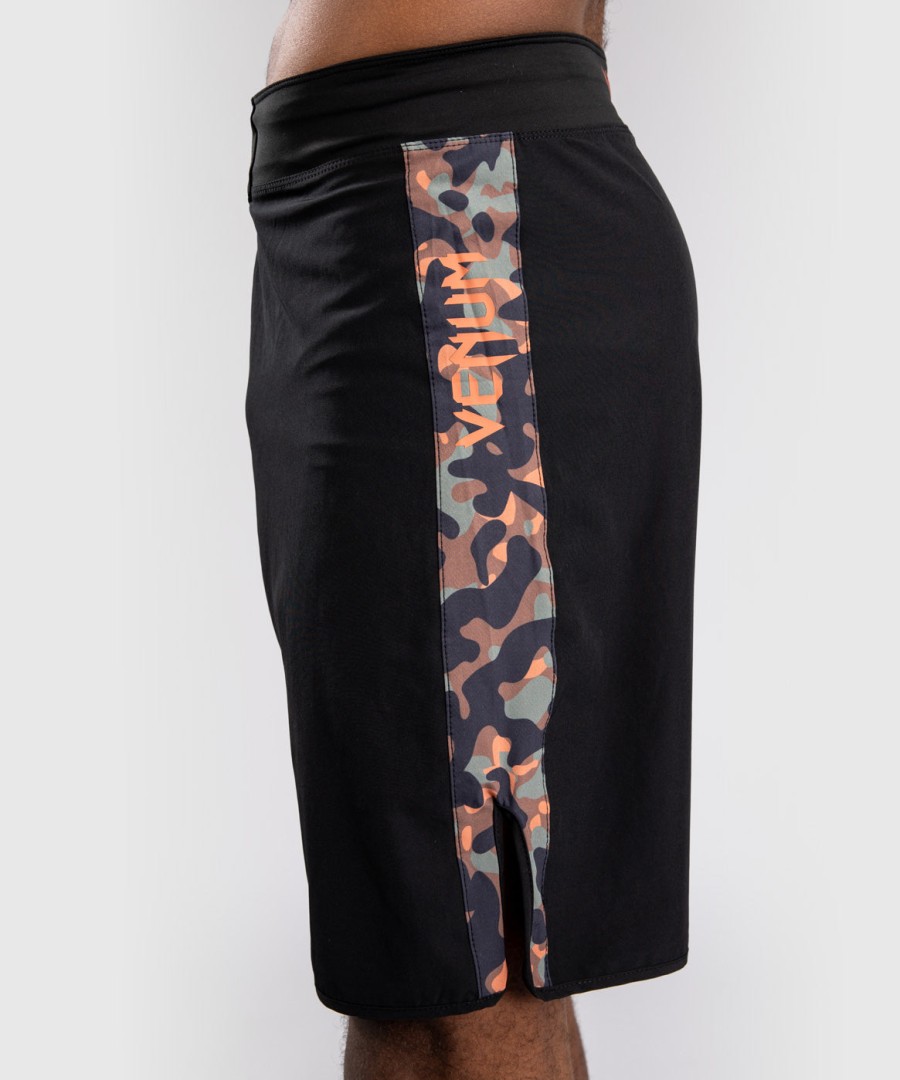 venum jungle ops fightshorts - zwartkhaki camouflage