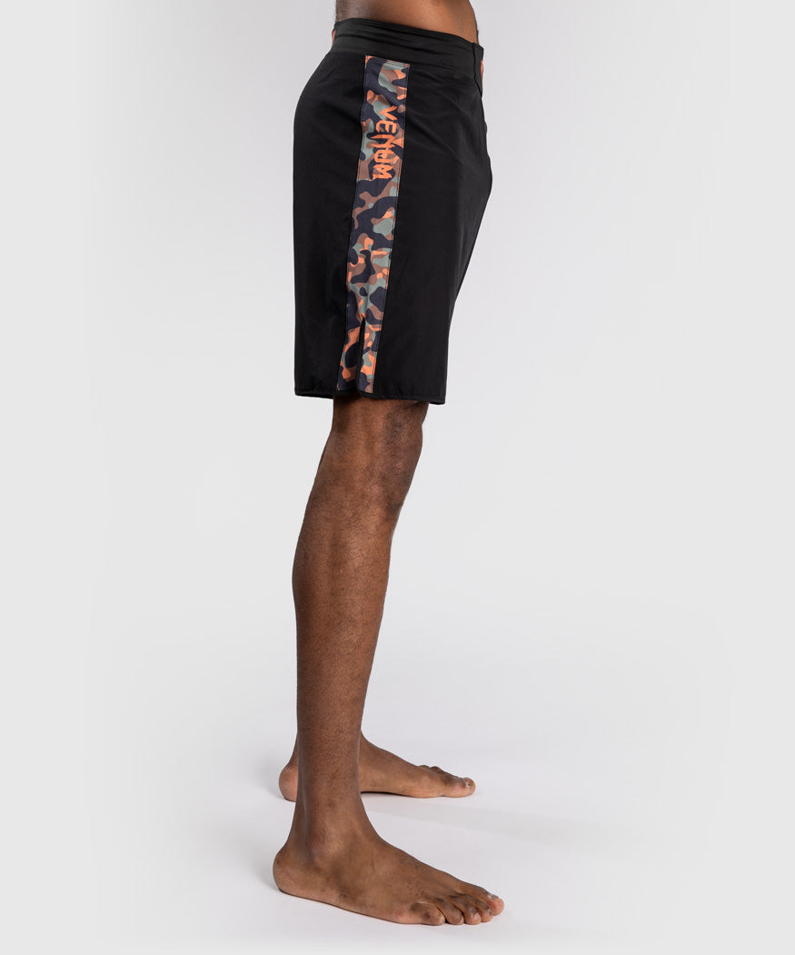 venum jungle ops fightshorts - zwartkhaki camouflage