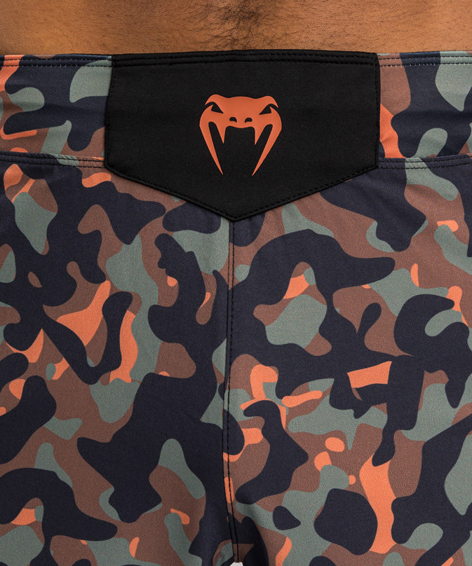 venum jungle ops fightshorts - canyon camo