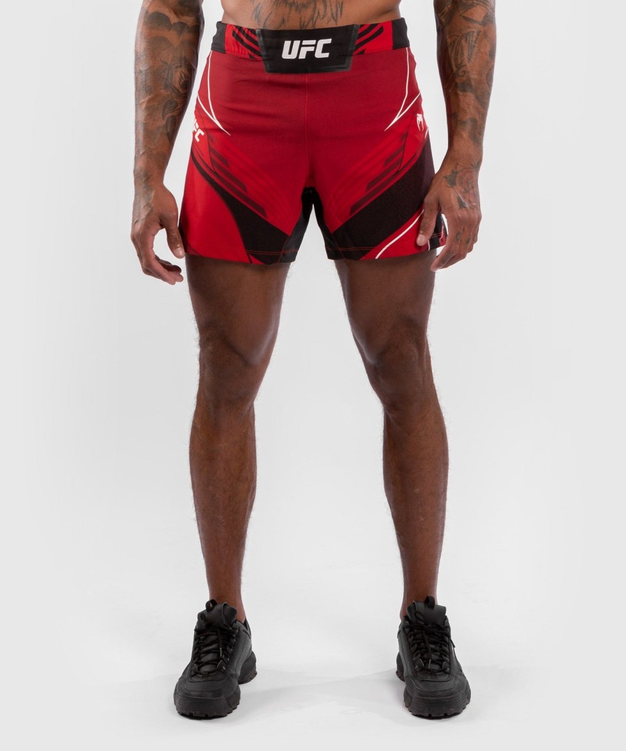 ufc venum authentic fight night herenshorts - korte pasvorm - rood