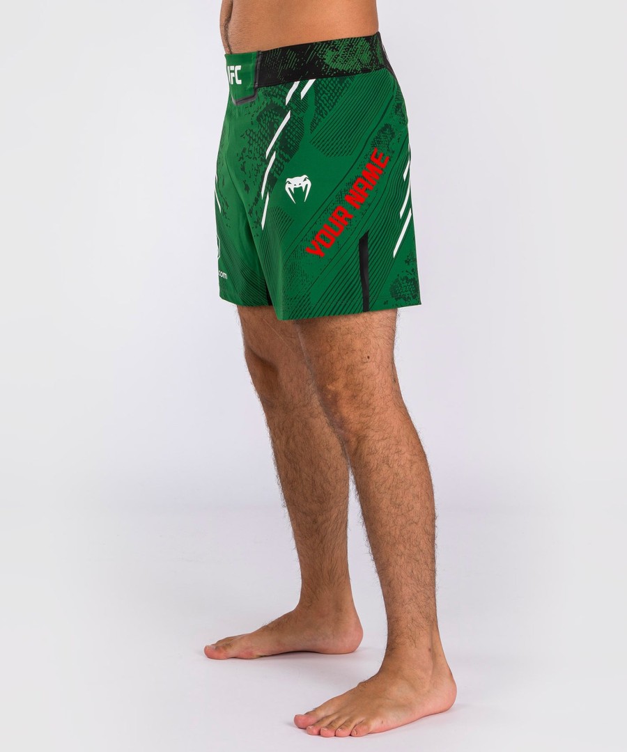 ufc adrenaline by venum gepersonaliseerde authentieke fight night heren vechtshort - korte pasvorm - groen