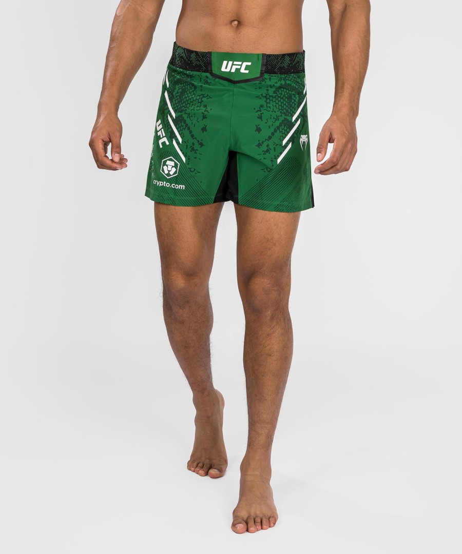 ufc adrenaline by venum gepersonaliseerde authentieke fight night heren vechtshort - korte pasvorm - groen