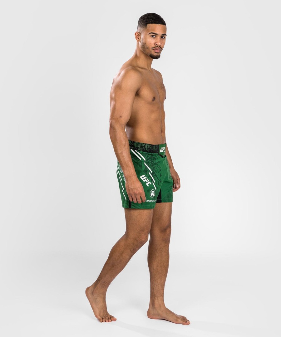 ufc adrenaline by venum authentic fight night heren vechtshort - korte pasvorm - groen