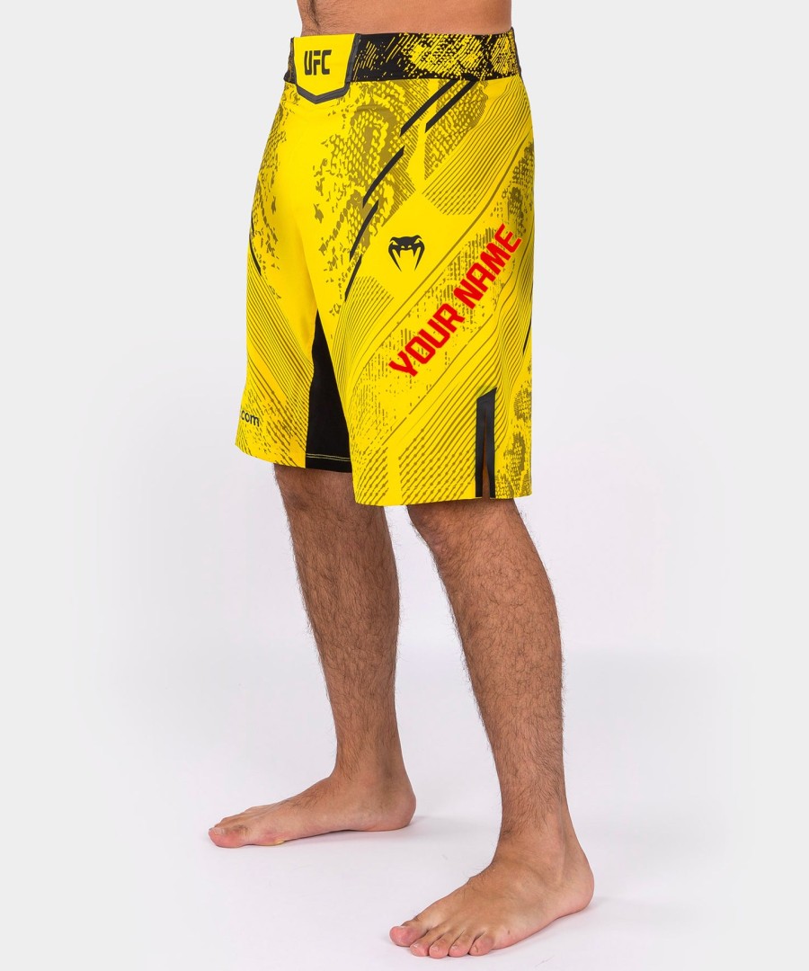 ufc adrenaline by venum gepersonaliseerde authentieke fight night heren vechtshort - lange pasvorm - geel