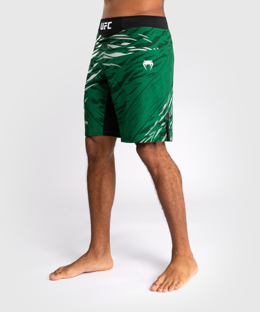 ufc fusion by venum authentic fight night heren vechtshirt - lange pasvorm - groen
