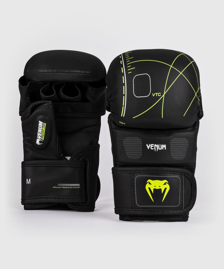 venum training camp 4.0 sparringhandschoenen - zwartneogroen