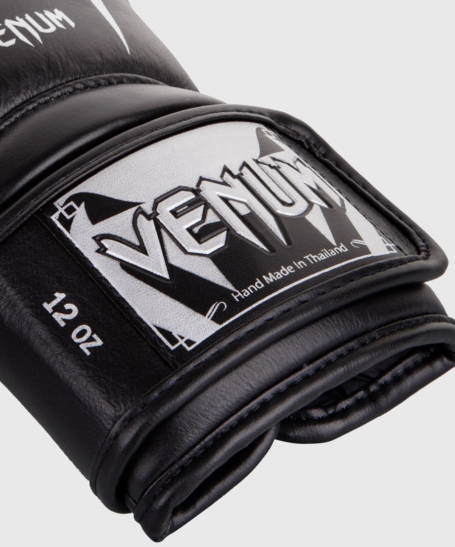 venum giant 3.0 bokshandschoenen - nappa leer - zwartzilver