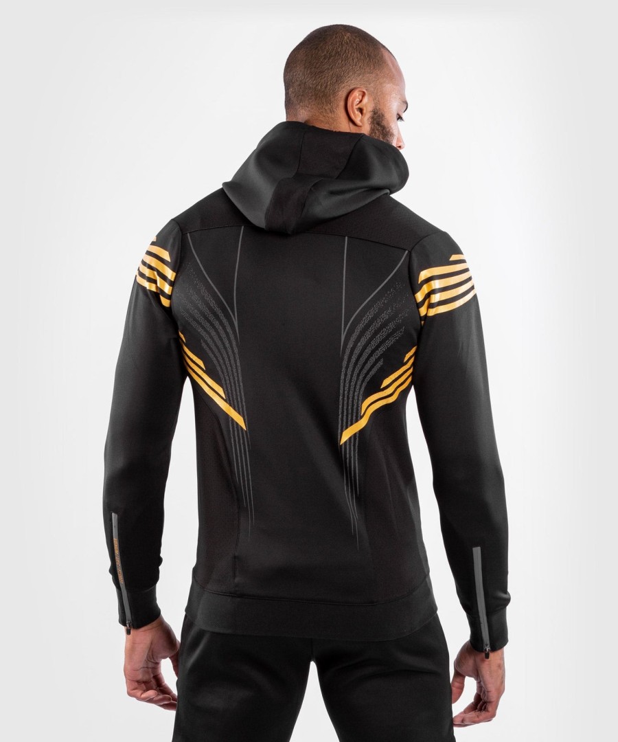 ufc venum authentic fight night men walkout hoodie - champion