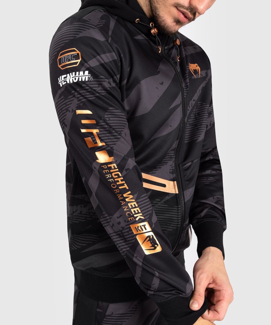 ufc adrenaline by venum fight week heren hoodie met rits - urban camo
