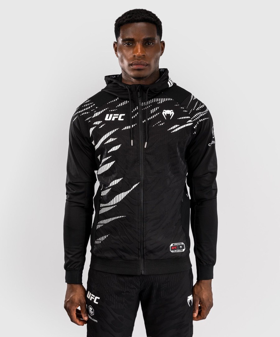 ufc fusion by venum authentic fight night men walkout hoodie - zwart