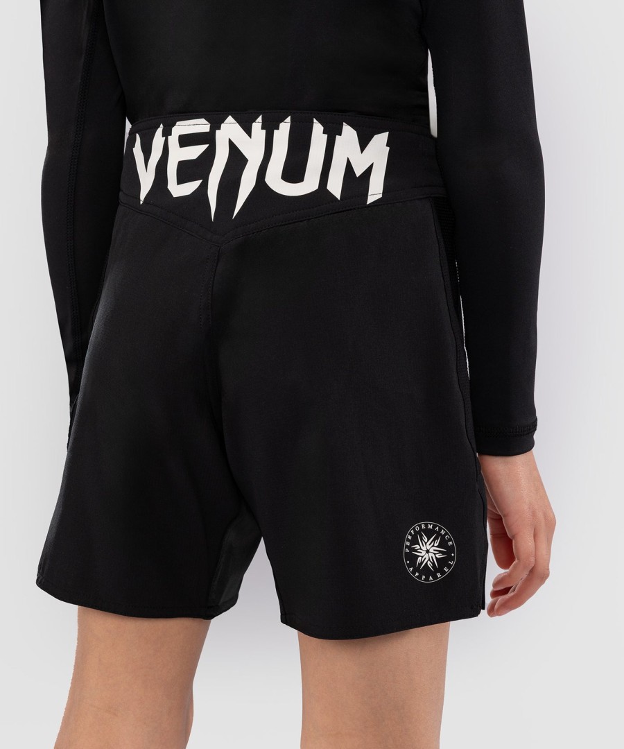 venum light kids fight shorts - zwart