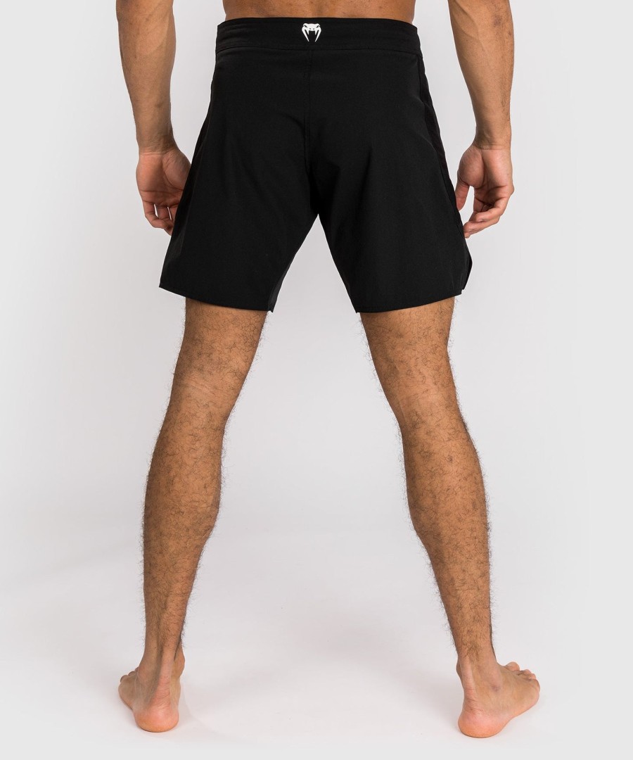 venum contender heren vechtshorts - zwartwit